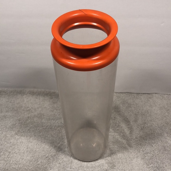 Bundle of 3 Tupperware Product. Pasta Container,Egg Separator, Measuring Spoons. - Picture 10 of 16